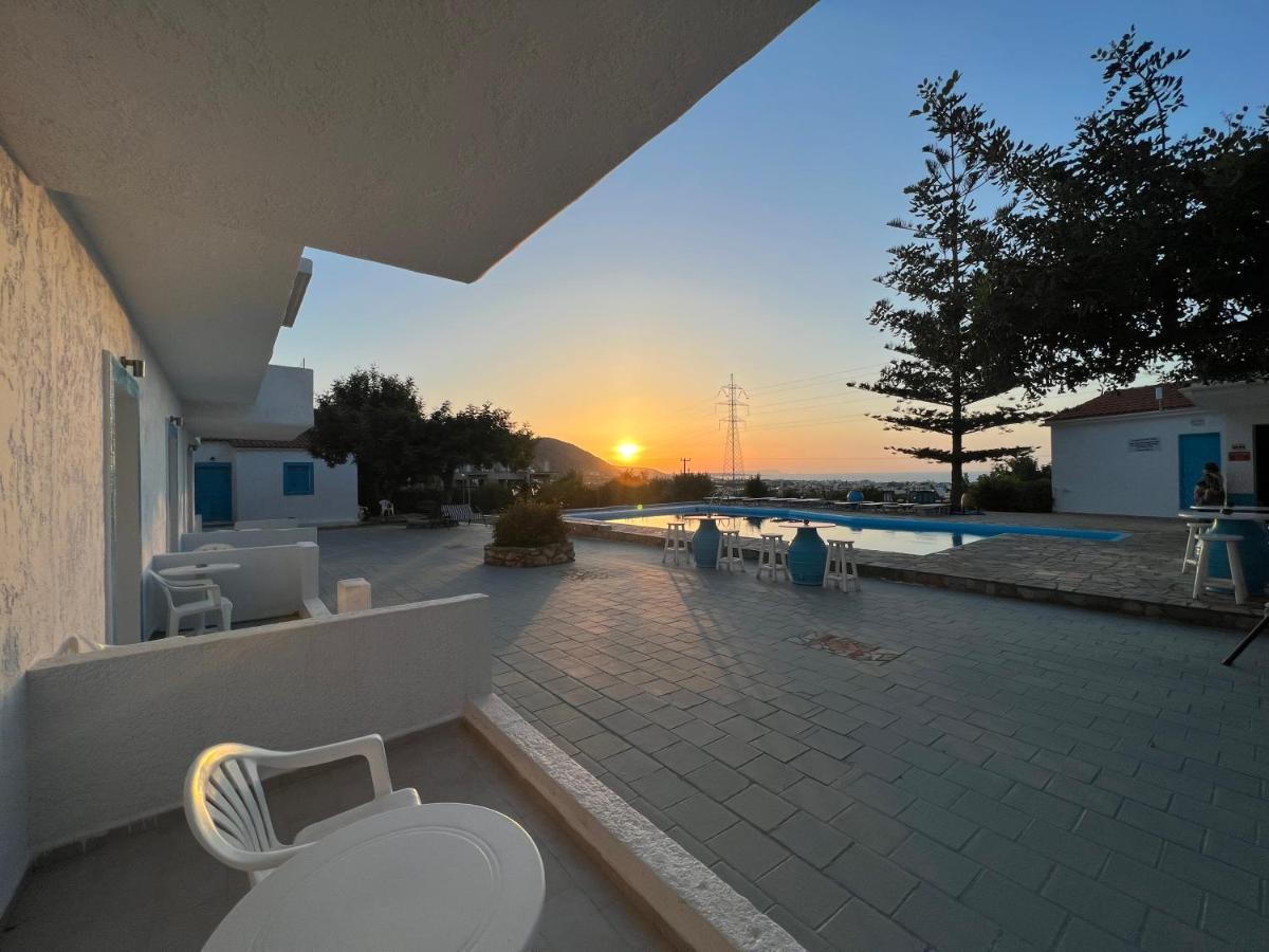 מאליה Silia Suites מראה חיצוני תמונה