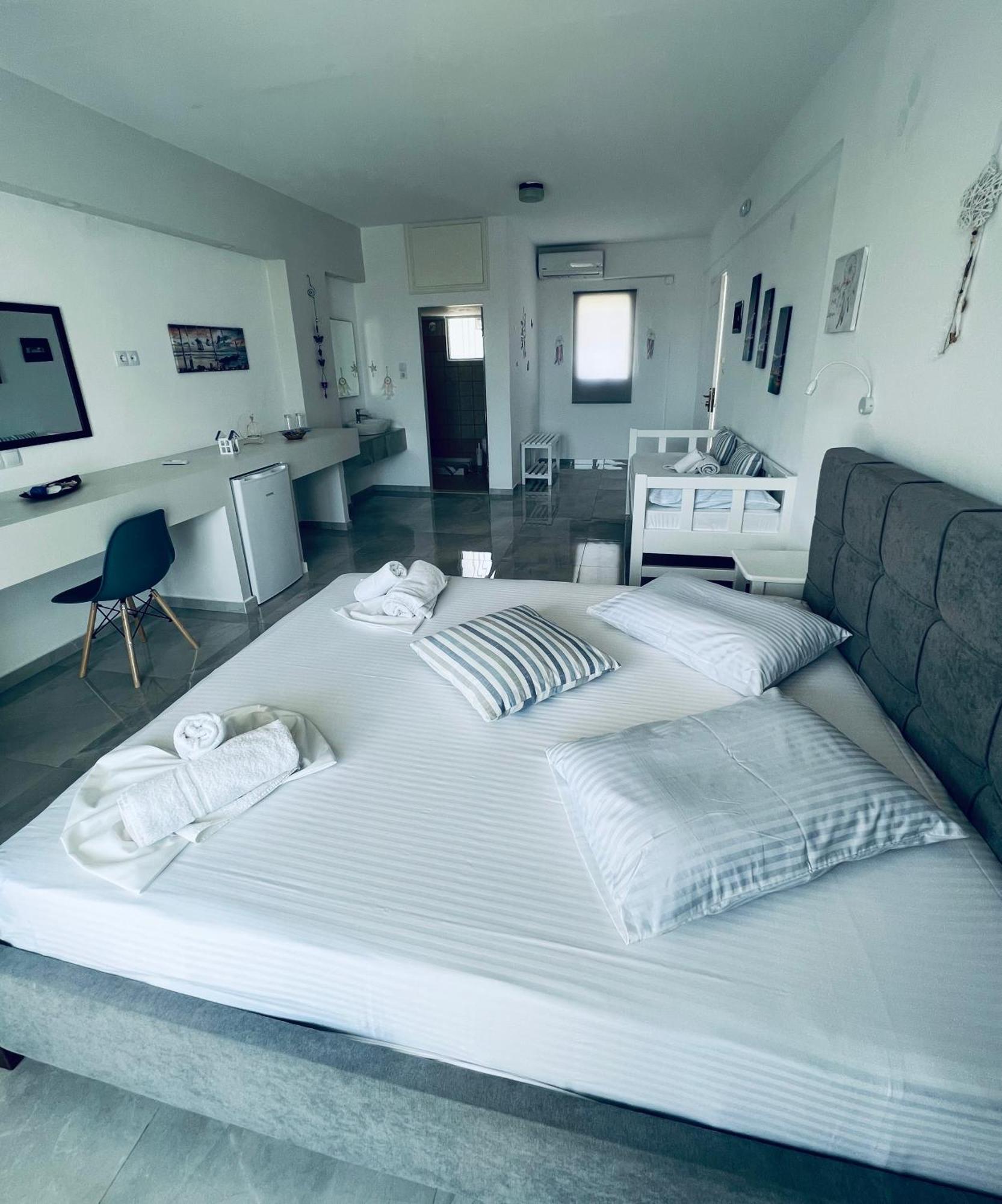 מאליה Silia Suites מראה חיצוני תמונה
