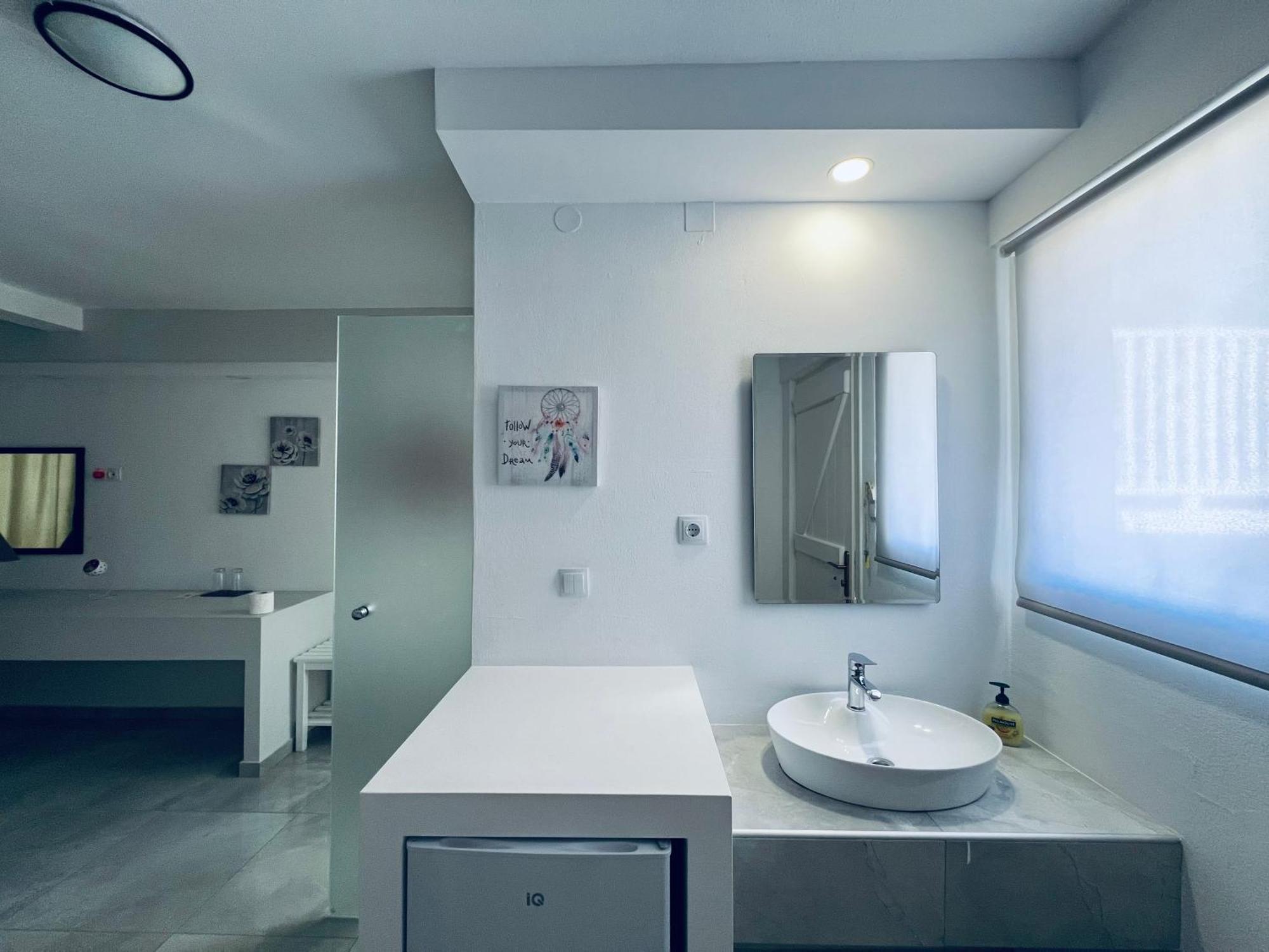מאליה Silia Suites מראה חיצוני תמונה